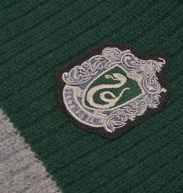 Warner Bros Slytherin Quidditch Knitted Adult Jumper 3 Warner Bros Slytherin Quidditch Knitted Adult Jumper - Image 3