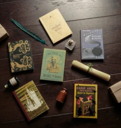 Warner Bros Fantastic Beasts & Where To Find Them Journal -Warner Bros Journals 22120deb aefb 489a a581 85ed192571a8