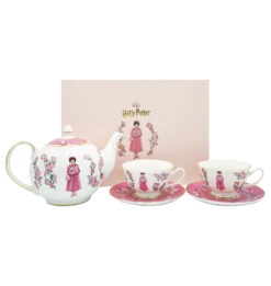 Warner Bros Umbridge Tea Pot Set -Warner Bros Umbridge Packshot Teaset