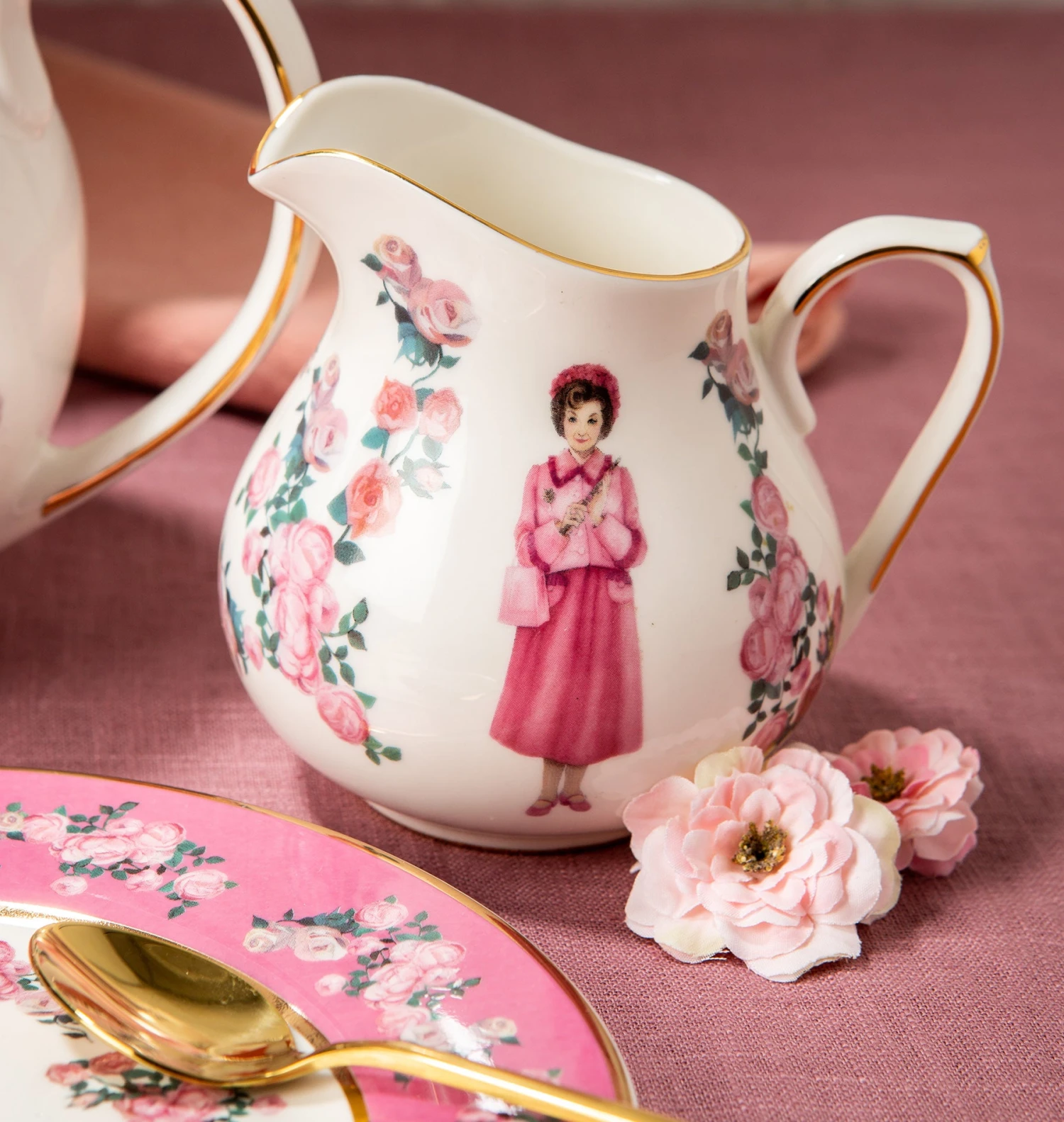 Warner Bros Umbridge Milk Jug 1 Warner Bros Umbridge Milk Jug
