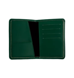 Warner Bros Slytherin Embossed Crest Passport Holder -Warner Bros passport emboss slyth3