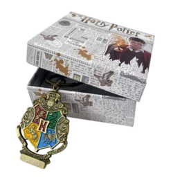 Warner Bros Personalised Hogwarts Crest Keyring